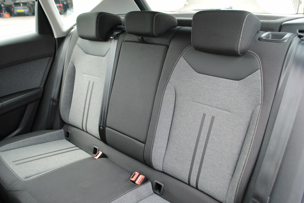 Seat Ateca 2022 Seat Ateca 1.5 Tsi Evo Se Technology SY22LGJ White #5