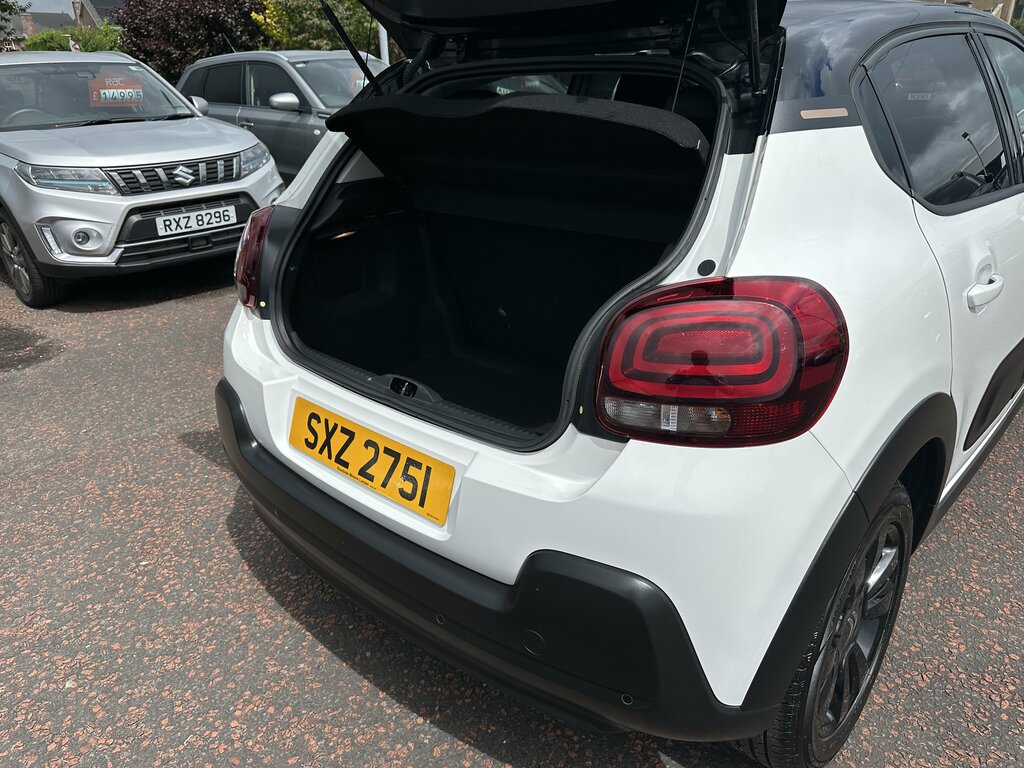 Citroen C3 2023 Citroen C3 1.2 Puretech C-series Edition Ss SXZ2751 White #5