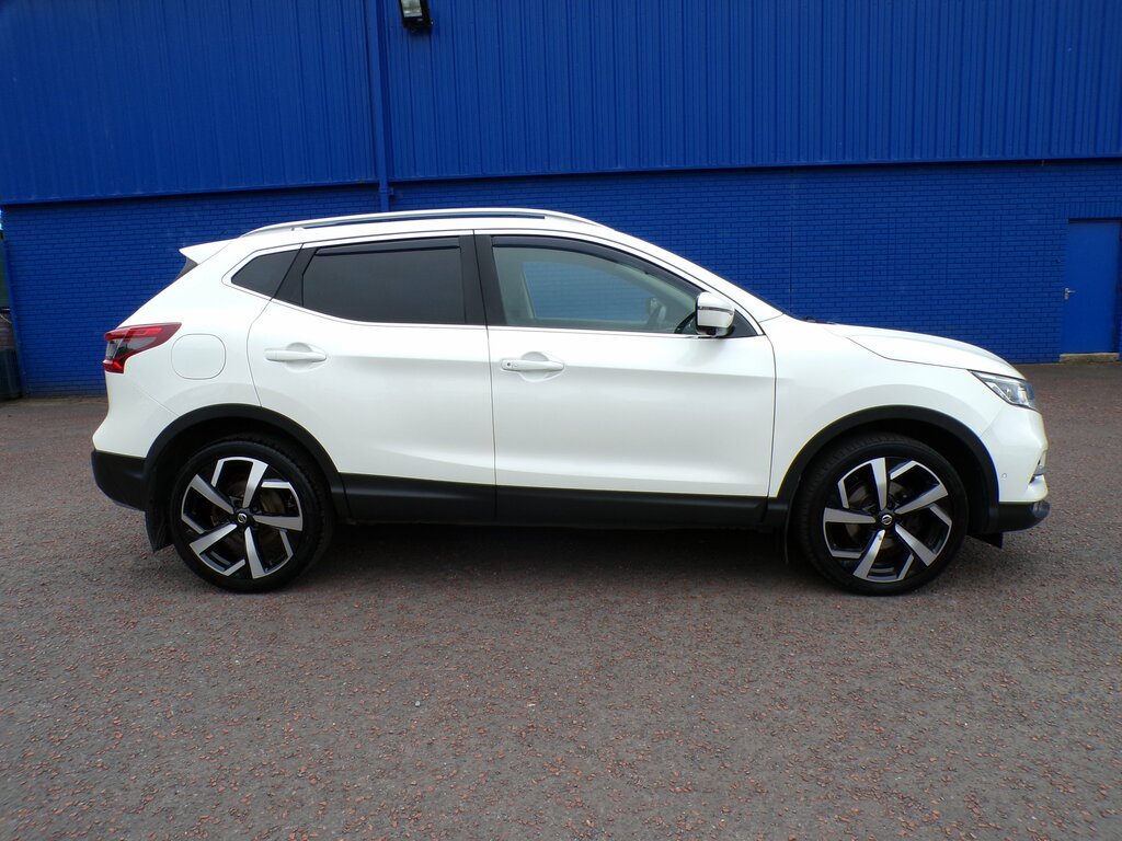 Nissan Qashqai 2020 Nissan Qashqai 1.5 Dci Tekna VA69EYR White #2