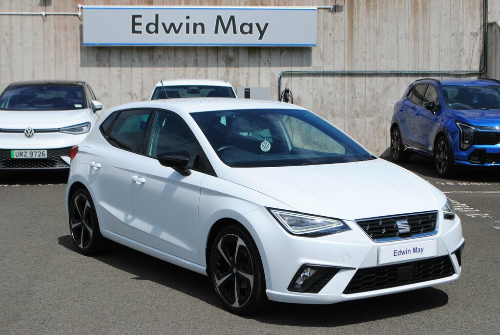 Seat Ibiza 2024 Seat Ibiza 1.0 Tsi Fr Sport 95 BF24WXD White
