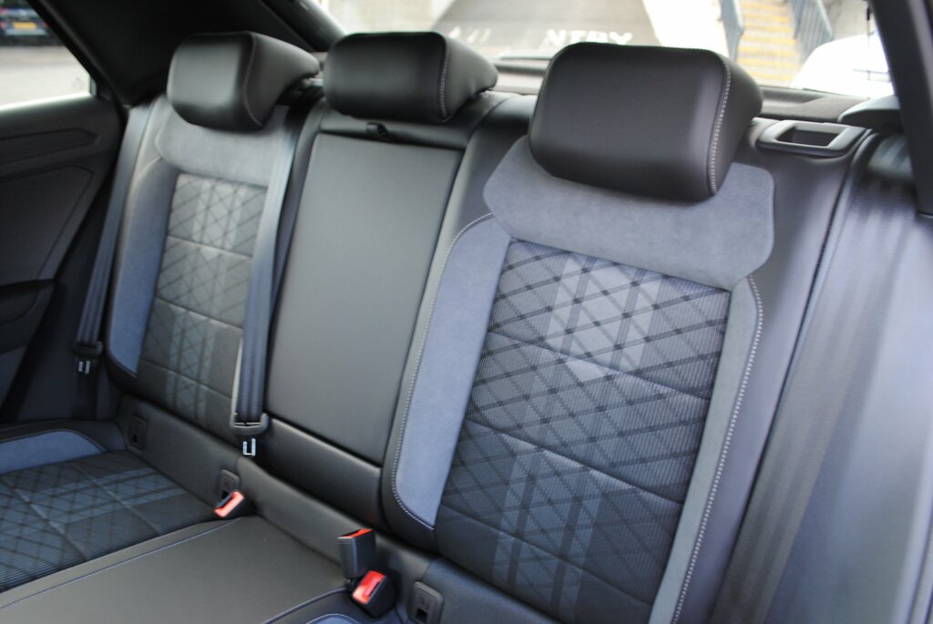 Volkswagen T-Roc 2025 Volkswagen T-roc 1.5 R-line Tsi Grey #5