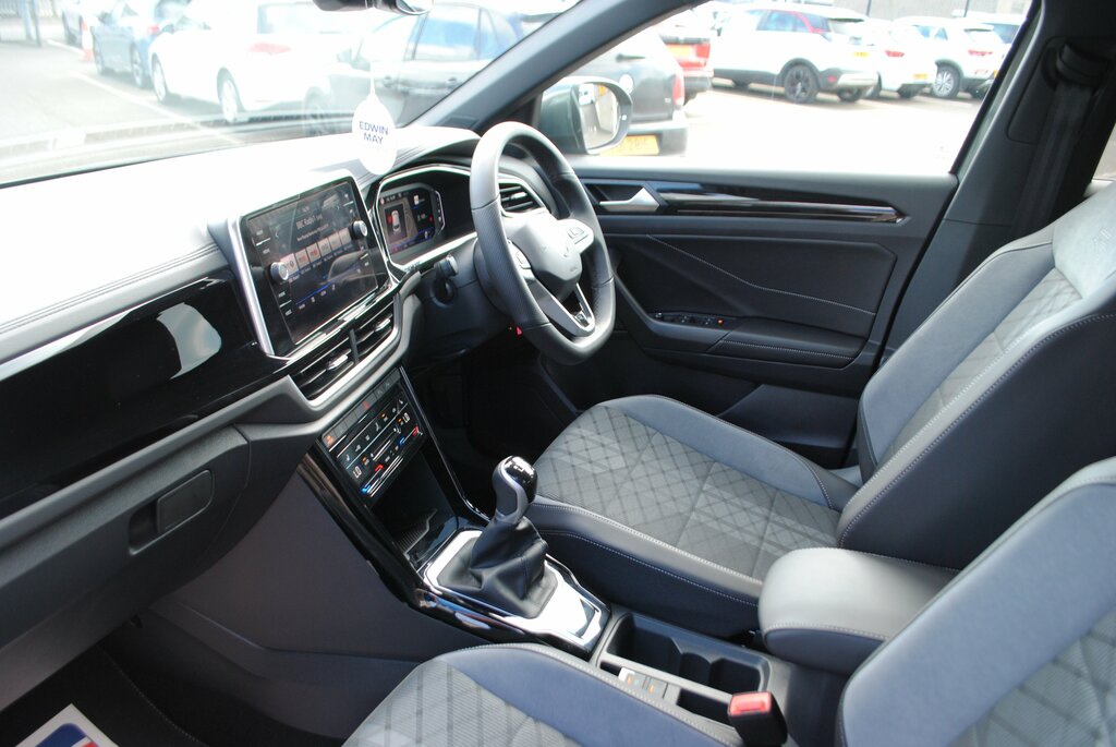 Volkswagen T-Roc 2025 Volkswagen T-roc 1.5 R-line Tsi Grey #4