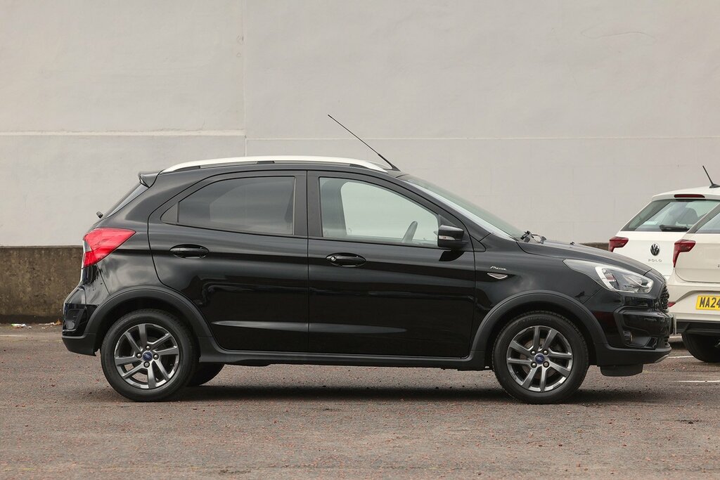 Ford KA+ 2019 Ford Ka 1.2 Active NXZ6107 Black #2