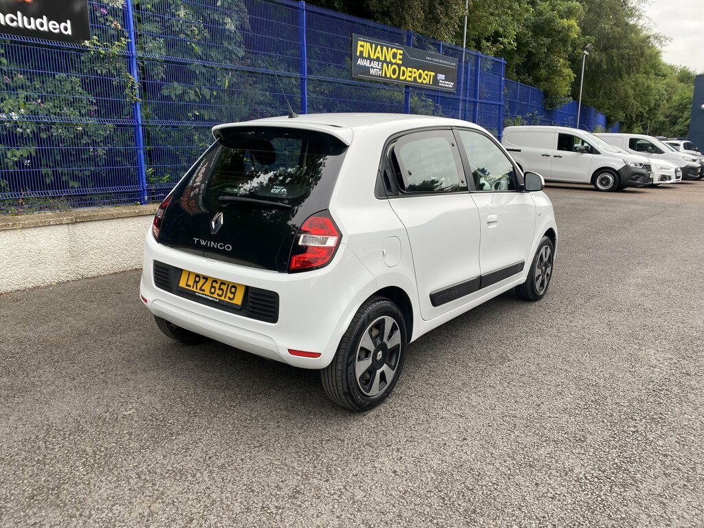 Renault Twingo 2016 Renault Twingo 1.0 Play Sce White #3