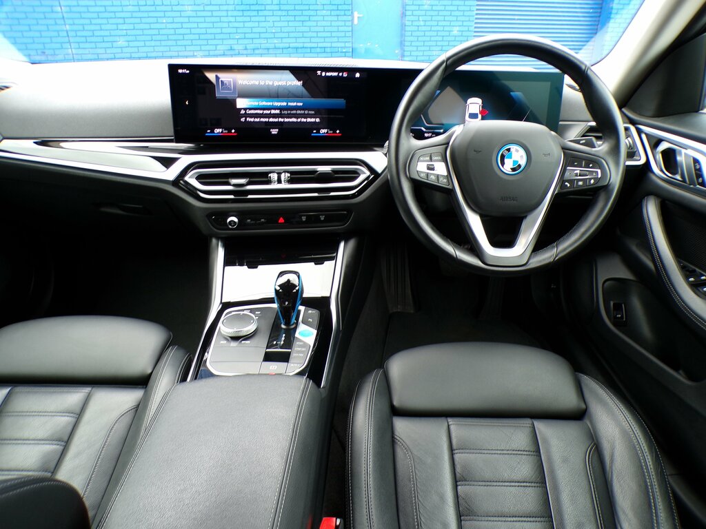 BMW i4 250Kw Edrive40 M Sport 83.9Kwh Blue #27