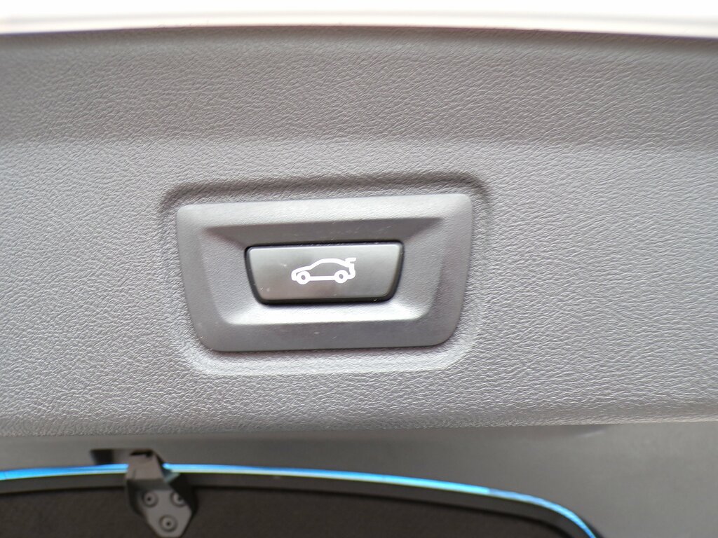 BMW i4 250Kw Edrive40 M Sport 83.9Kwh Blue #31