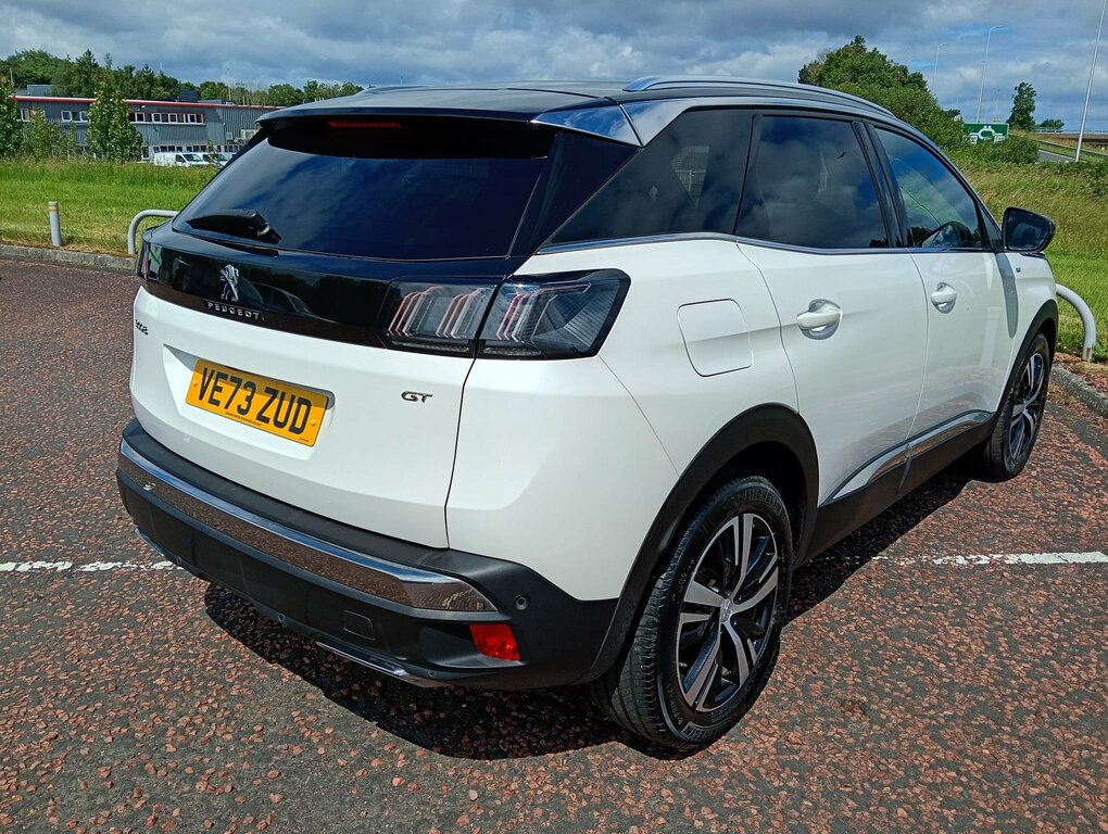 Peugeot 3008 2024 Peugeot 3008 1.2 Puretech Ss Gt VE73ZUD White #5