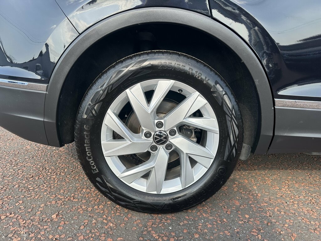 Volkswagen Tiguan 2023 Volkswagen Tiguan 2.0 Life Tdi Onl Black #6