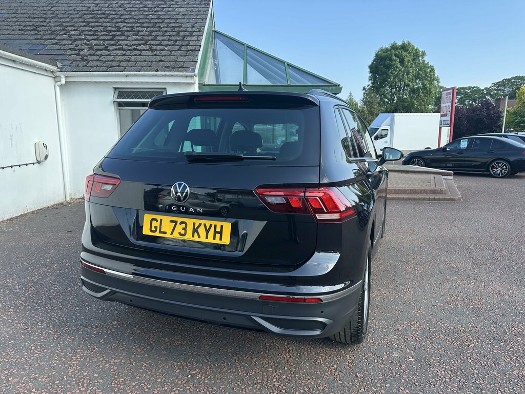 Volkswagen Tiguan 2023 Volkswagen Tiguan 2.0 Life Tdi Onl Black #5