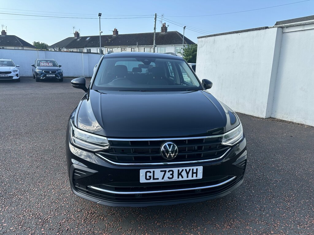 Volkswagen Tiguan 2023 Volkswagen Tiguan 2.0 Life Tdi Onl Black #3