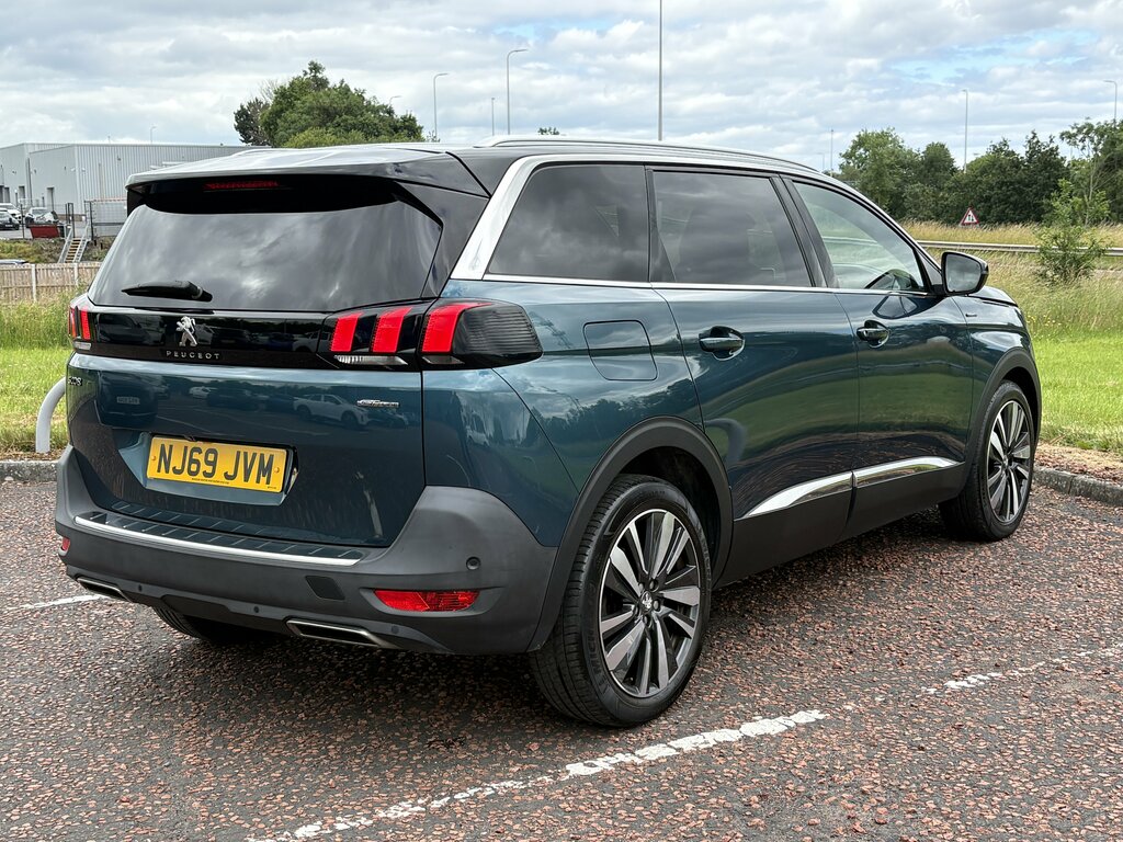 Peugeot 5008 2019 Peugeot 5008 1.2 Puretech Ss Gt Line Premium Green #6