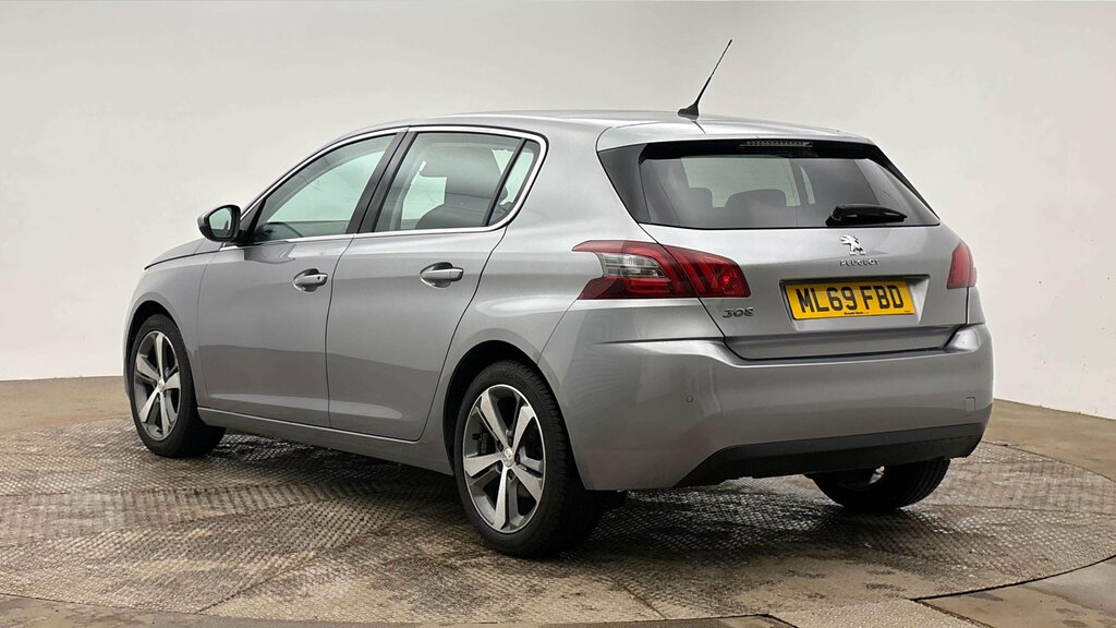 Peugeot 308 2019 Peugeot 308 1.5 Bhdi Allure Grey #3