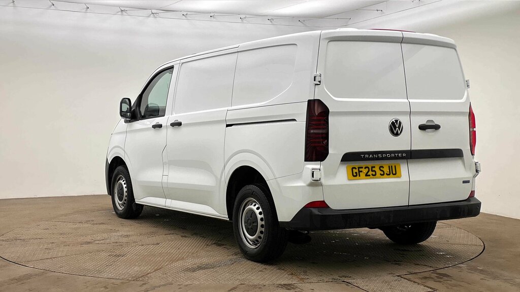 Volkswagen Transporter Ex.vat 2025 Volkswagen Transporter 2.0 Tdi 110 Com White #2