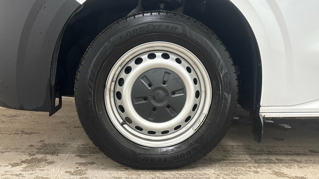 Volkswagen Transporter Ex.vat 2025 Volkswagen Transporter 2.0 Tdi 110 Com White #4