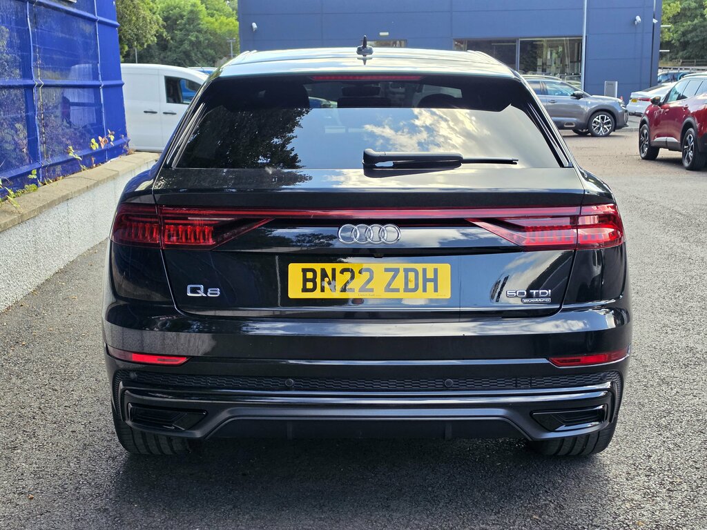 Audi Q8 2022 Audi Q8 50 Tdi Quattro Black Edition BN22ZDH Black #4