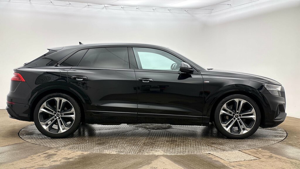 Audi Q8 2022 Audi Q8 50 Tdi Quattro Black Edition Black #4
