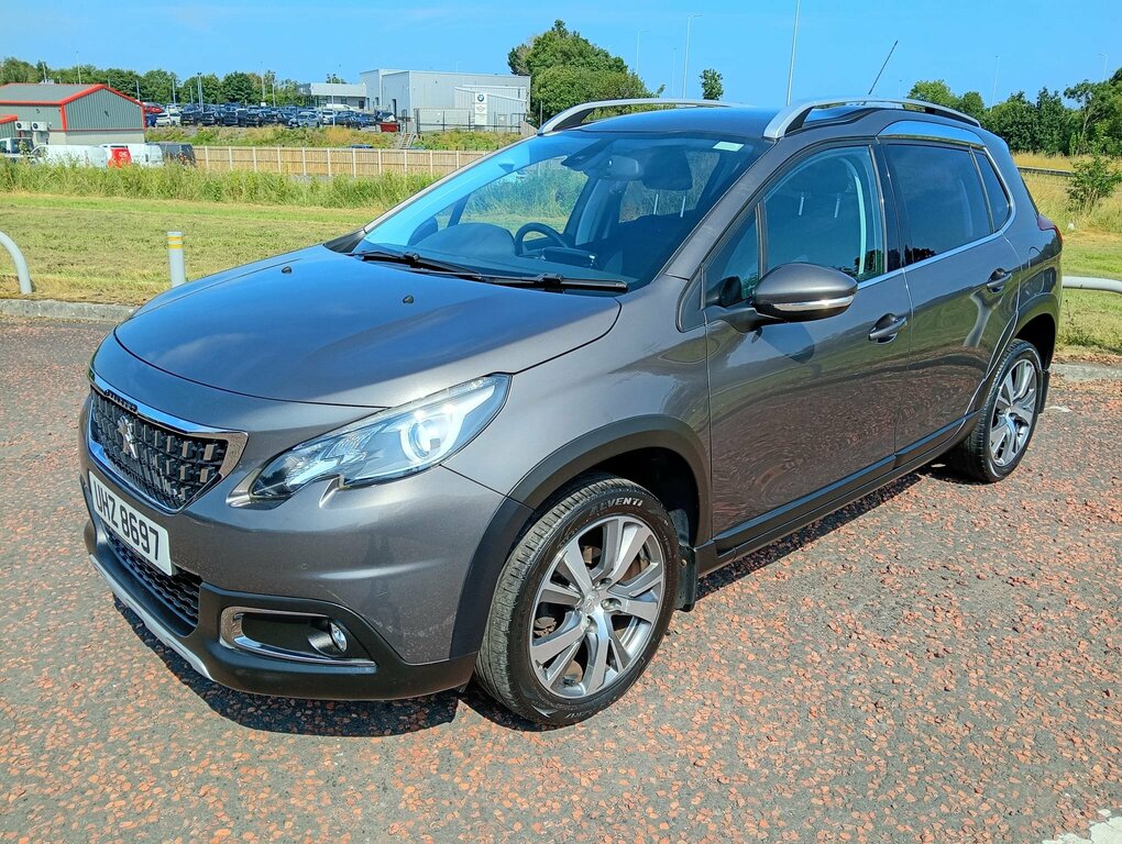 Peugeot 2008 2017 Peugeot 2008 1.6 Blue Hdi Allure Grey #2