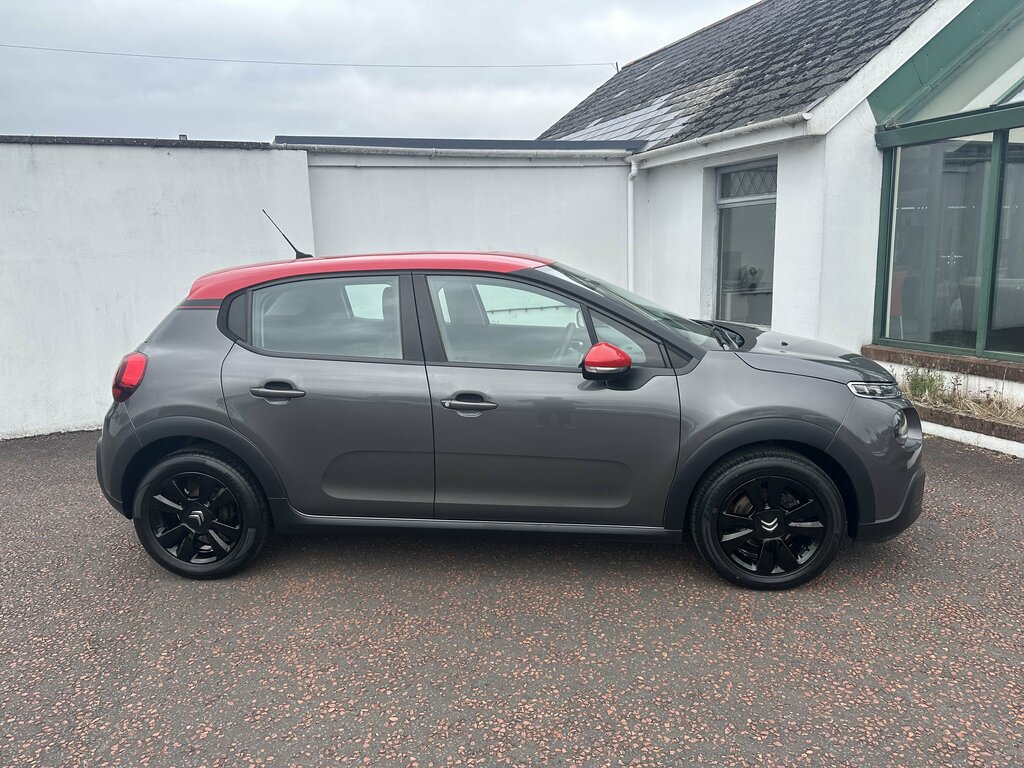 Citroen C3 2018 Citroen C3 1.2 Puretech Feel Grey #3