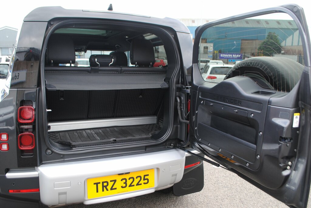 Land Rover Defender 90 Defender X-dynamic Se D Mhev Grey #11