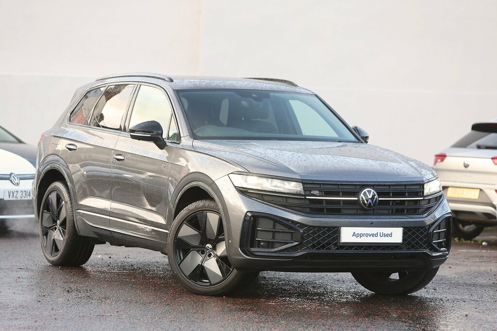 Volkswagen Touareg 2025 Volkswagen Touareg 3.0 V6 Black Edition Tdi Grey
