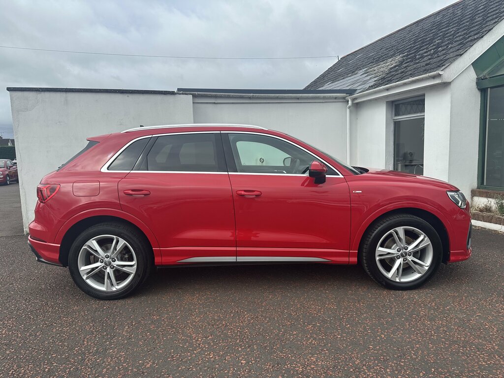 Audi Q3 2019 Audi Q3 2.0 Tdi S Line Red #3