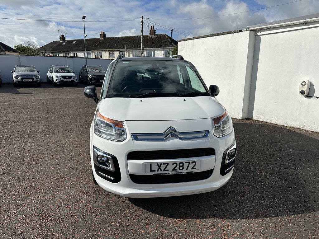 Citroen C3 Picasso 2017 Citroen C3 Picasso 1.6 Bluehdi Platinum White #2