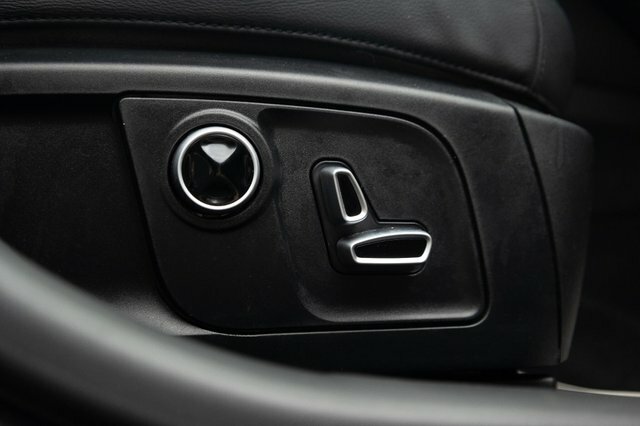 Maserati Levante Levante Gransport V6 Black #17