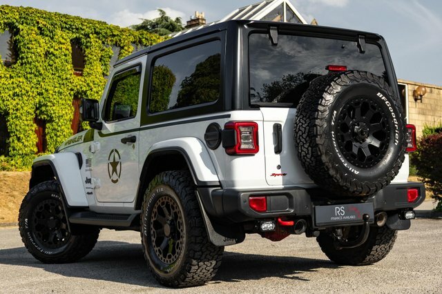 Jeep Wrangler Sahara Orange #8
