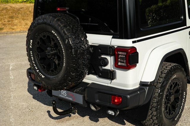 Jeep Wrangler Sahara Orange #30