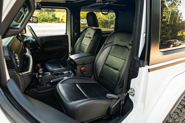 Jeep Wrangler Sahara Orange #29