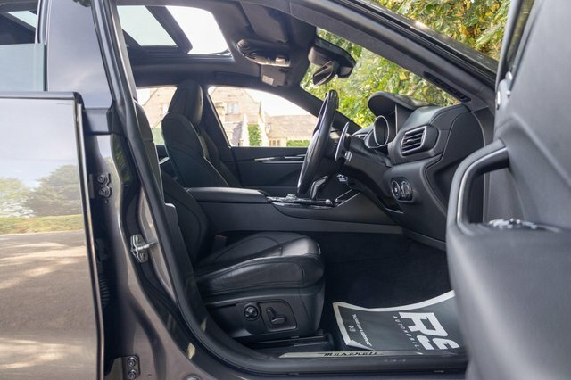 Maserati Levante 3.0 V6 Gransport Nerissimo Zf 4Wd Euro 6 S S Grey #2