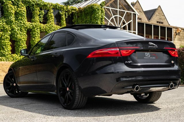 Jaguar XF 3.0D V6 S Euro 6 S S Black #4