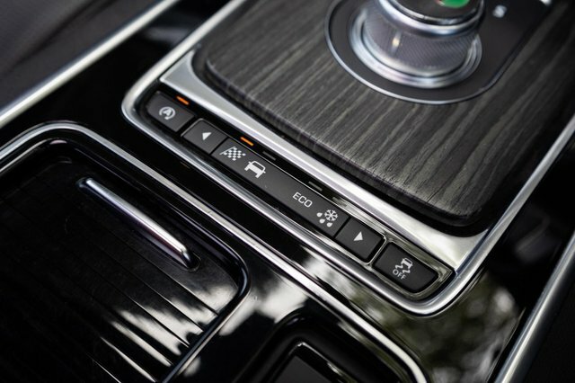 Jaguar XF Xf Portfolio D Blue #23