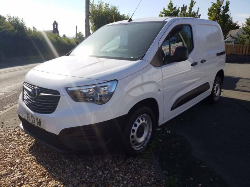 Vauxhall Combo 2300 1.5 Turbo D 100Ps H1 Prime Van White #2
