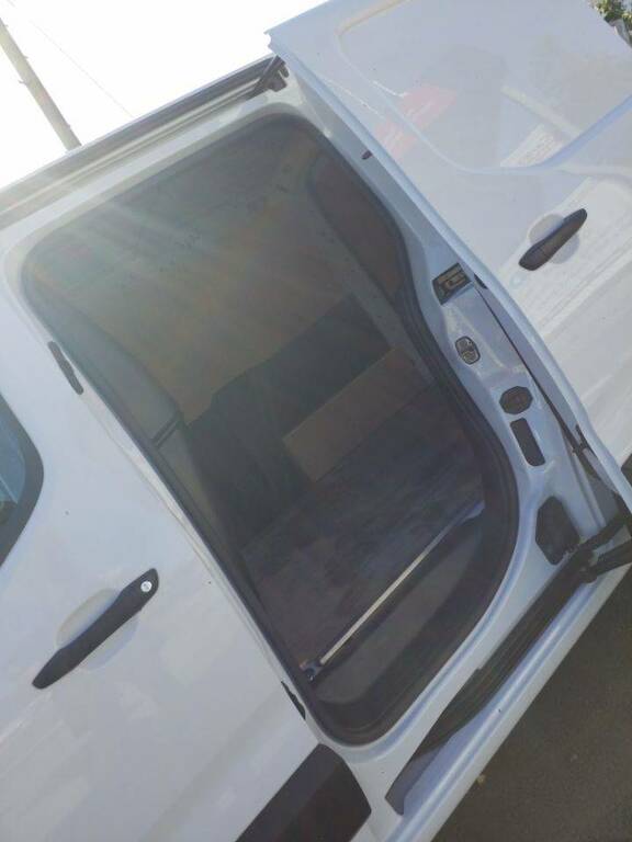 Vauxhall Combo 1.5 Turbo D Grey #8
