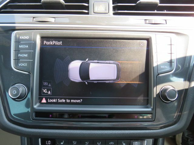 Volkswagen Tiguan Automatic Black #19