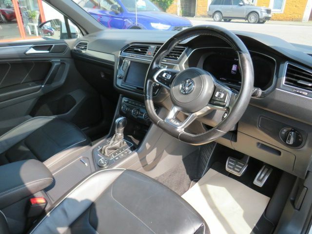 Volkswagen Tiguan Automatic Black #14