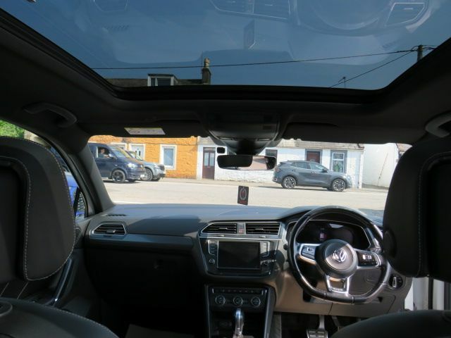 Volkswagen Tiguan Automatic Black #11