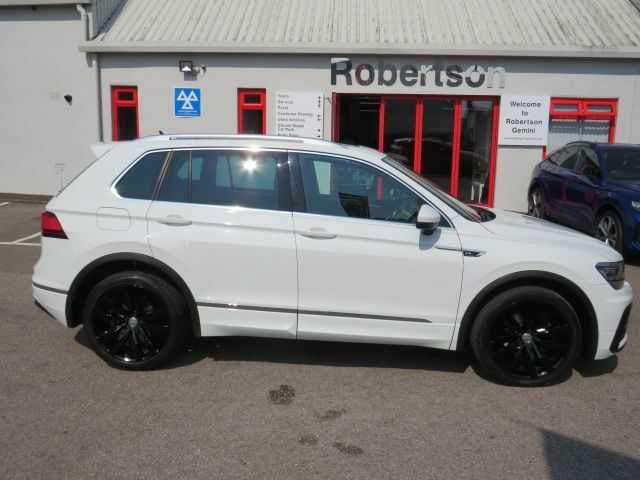 Volkswagen Tiguan Automatic Black #2
