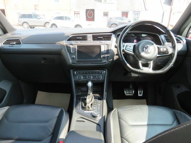 Volkswagen Tiguan Automatic Black #12