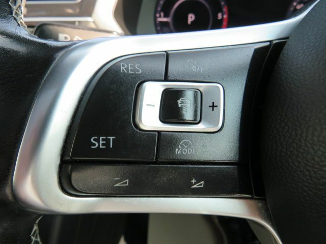 Volkswagen Tiguan Automatic Black #26