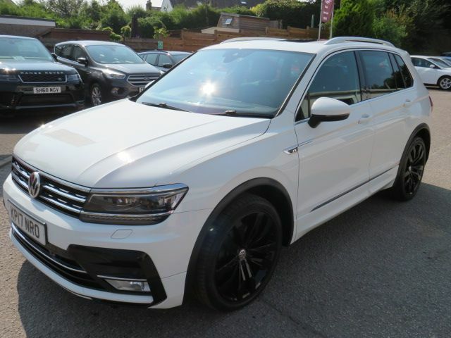 Volkswagen Tiguan Automatic Black #6