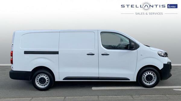 Peugeot Expert 2.0 Bluehdi Professional Long Panel Van 6Dr #2