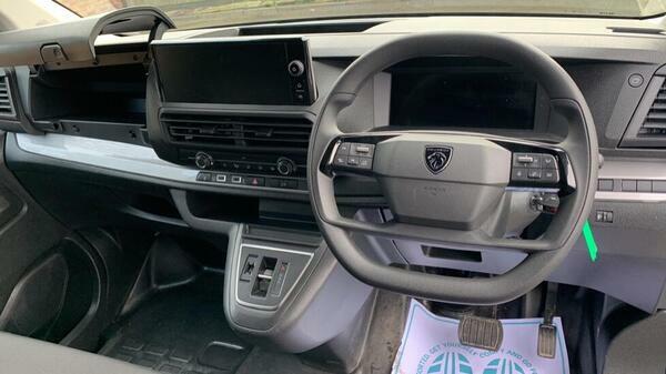 Peugeot Expert 2.0 Bluehdi Professional Long Panel Van 6Dr #4
