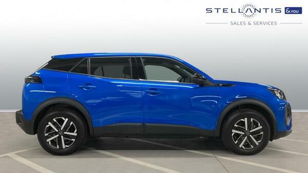 Peugeot e-2008 50Kwh Active Suv 7Kw Charger LN26YUK #2