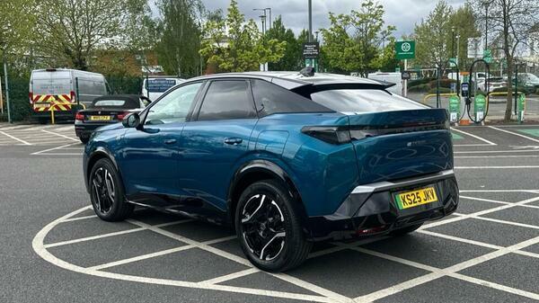 Peugeot 3008 73Kwh Gt Suv 210 Ps KS25JKV #5