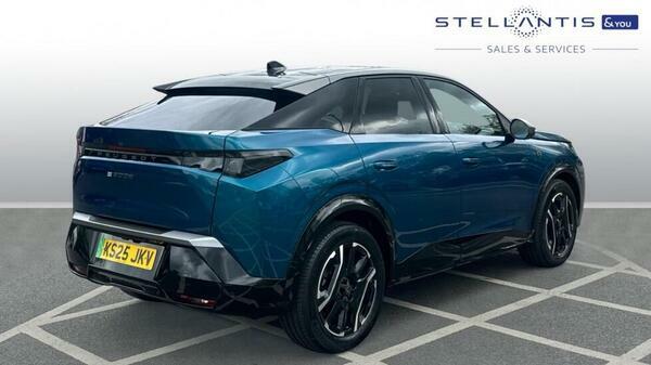 Peugeot 3008 73Kwh Gt Suv 210 Ps KS25JKV #3
