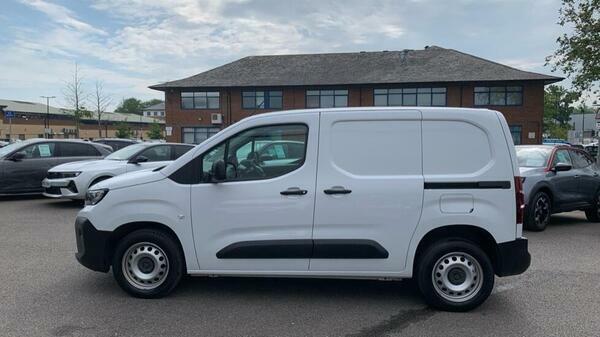 Peugeot Partner 1.5 Bluehdi 1000 Professional Standard Panel Van 5 GD74UOJ #6