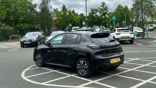 Peugeot 208 1.2 Puretech Active Premium Hatchback NL73JYC #5