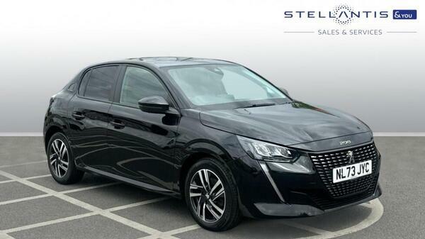 Peugeot 208 1.2 Puretech Active Premium Hatchback